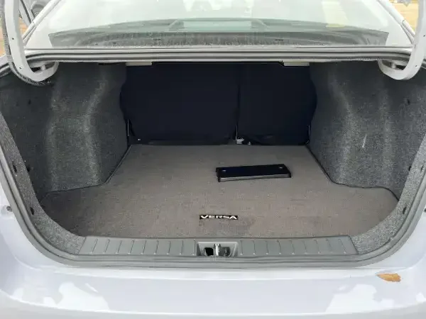 Nissan Versa (2025)