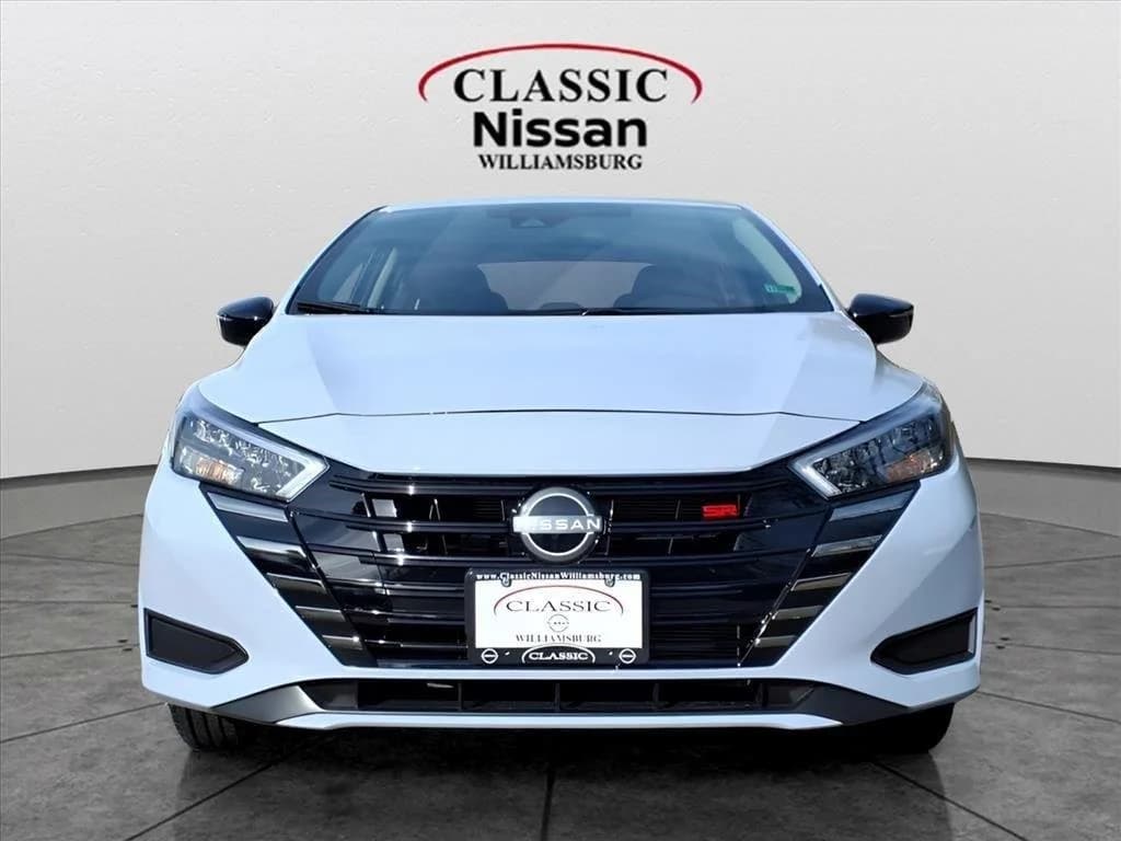 Nissan Versa (2025)