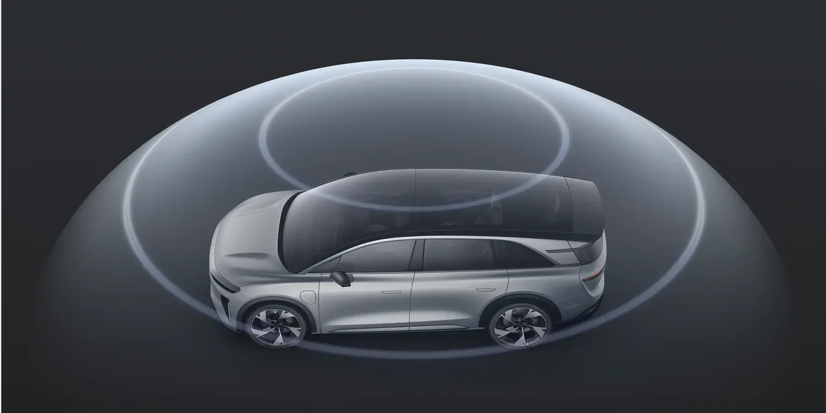 Lucid Gravity Grand Touring (2026)