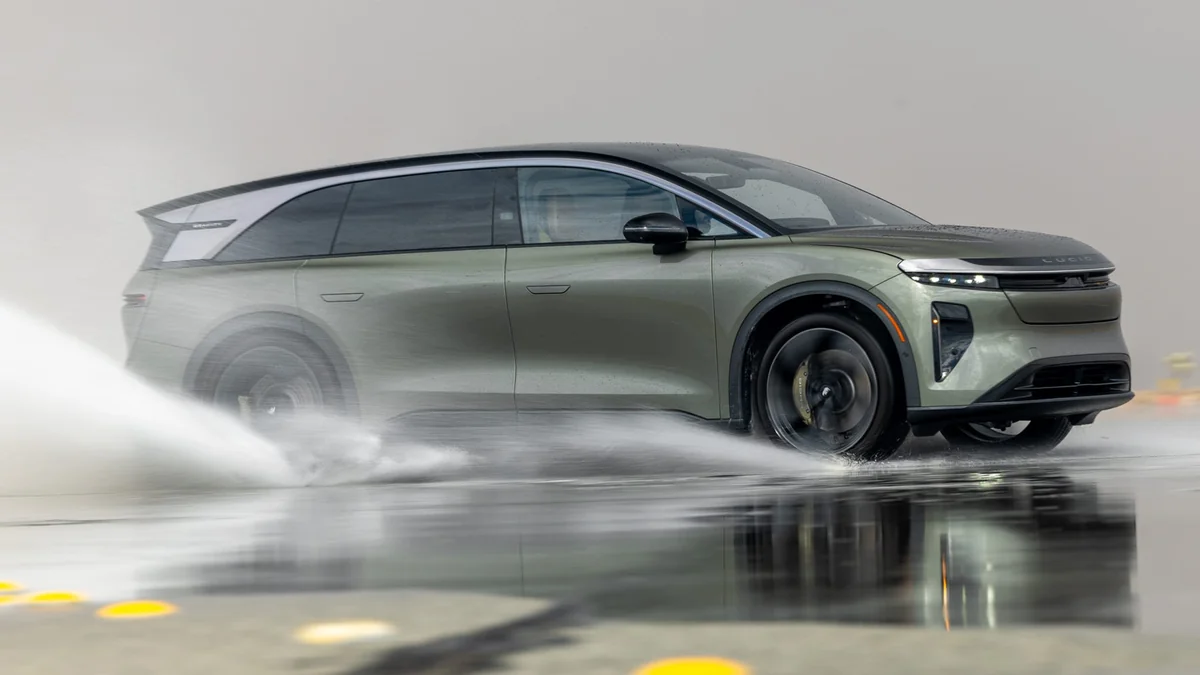 Lucid Gravity Grand Touring (2026)