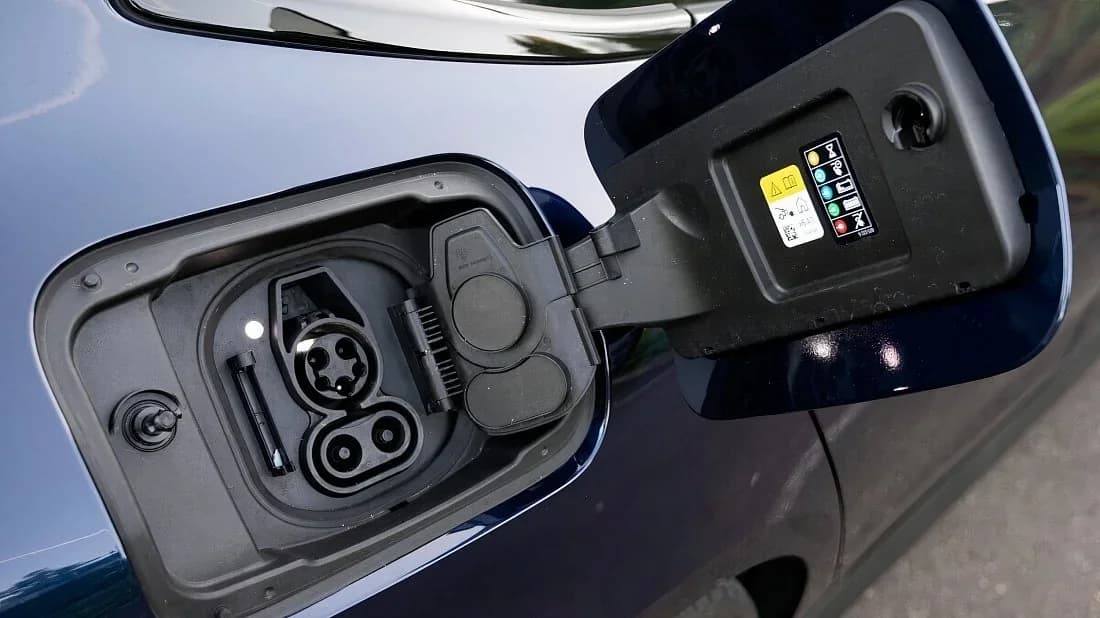 BMW i4 (2025)