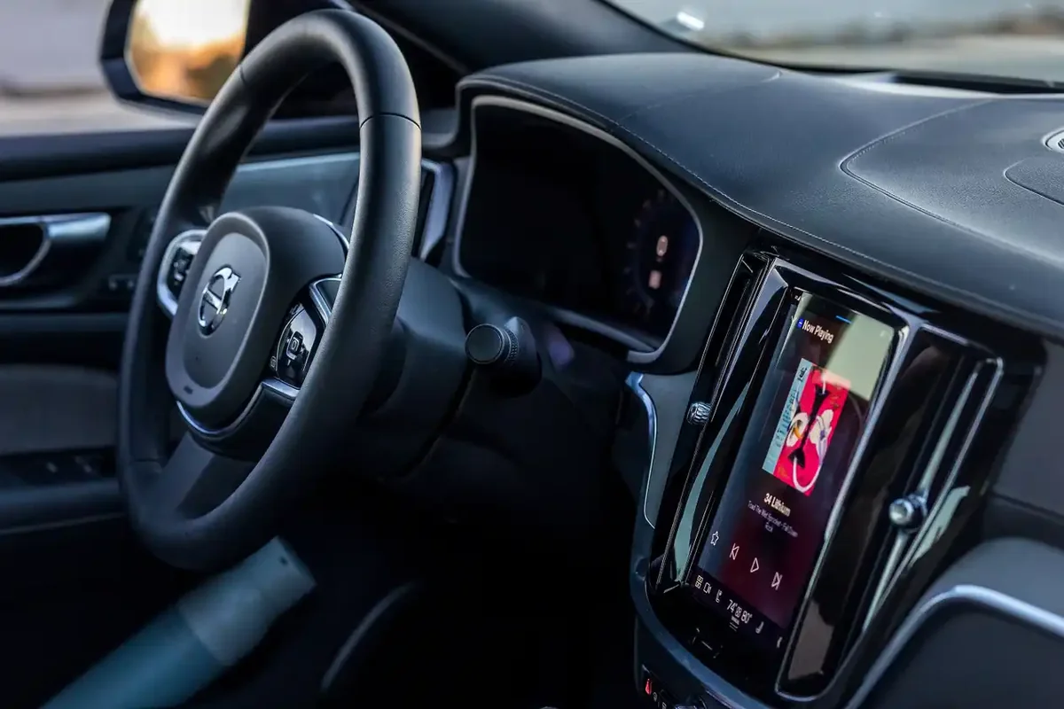 Volvo S60 (2025)
