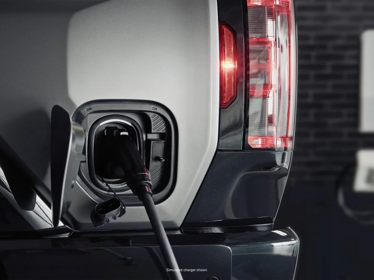 GMC HUMMER EV Pickup (2026)