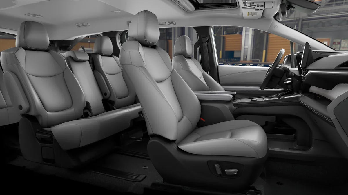 Toyota Sienna (2026)