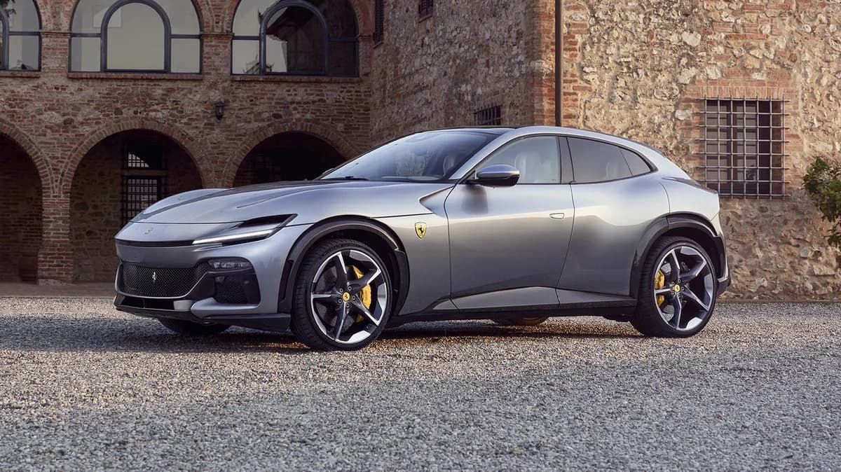 Ferrari Purosangue (2026)