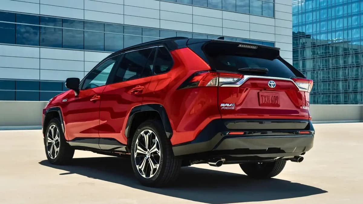 Toyota RAV4 Prime (2024)