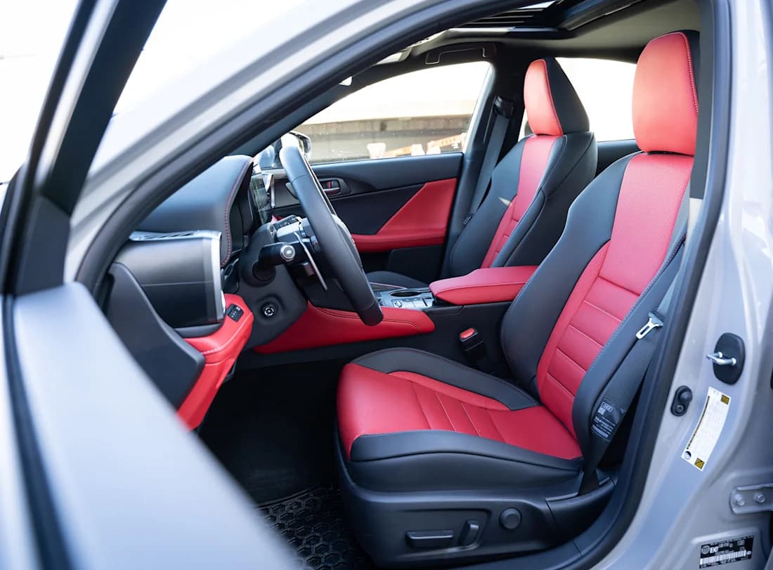 Lexus IS (2026)
