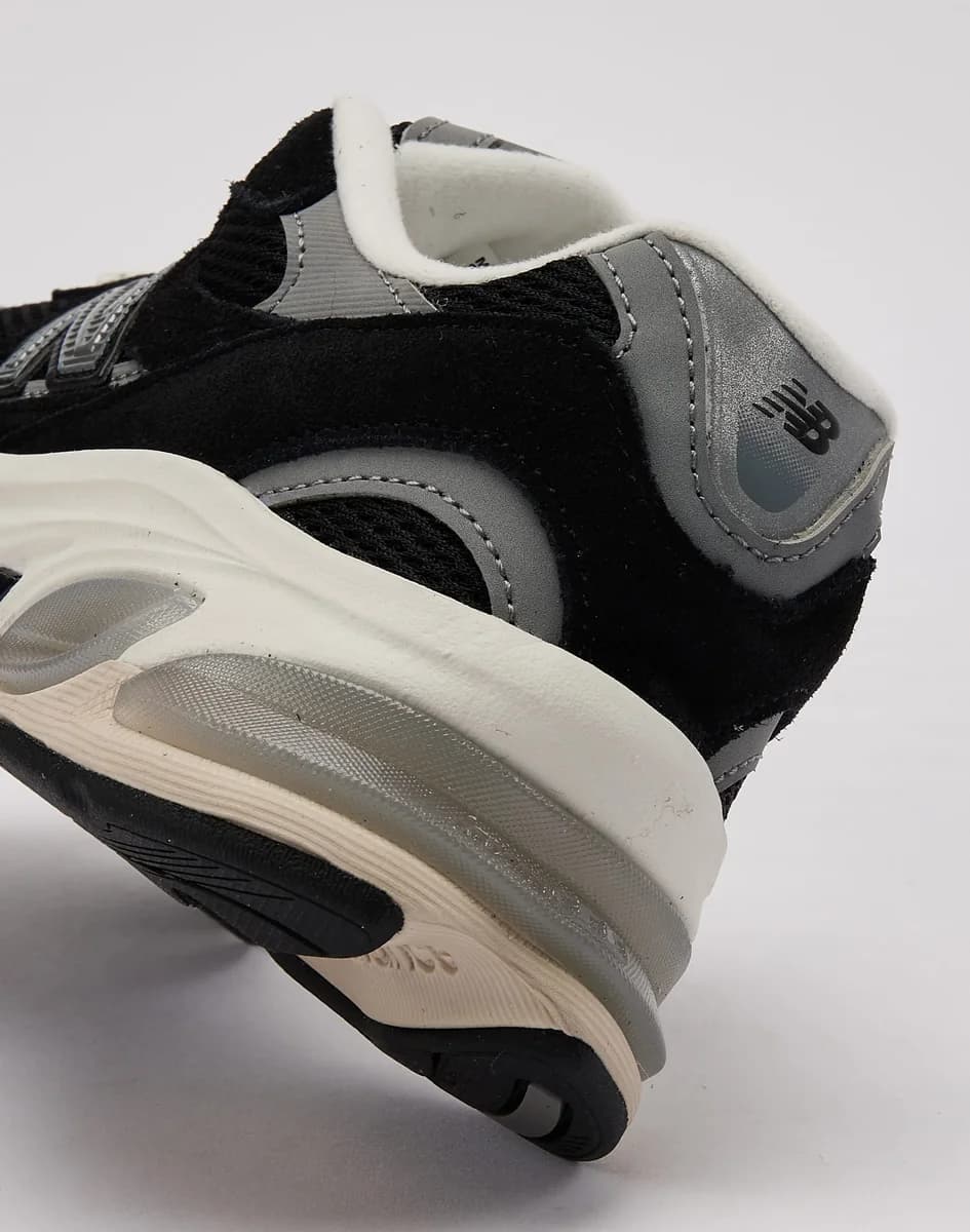 New Balance 2010