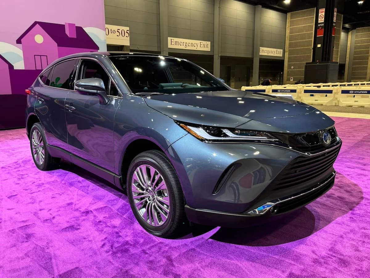 Toyota Venza (2024)
