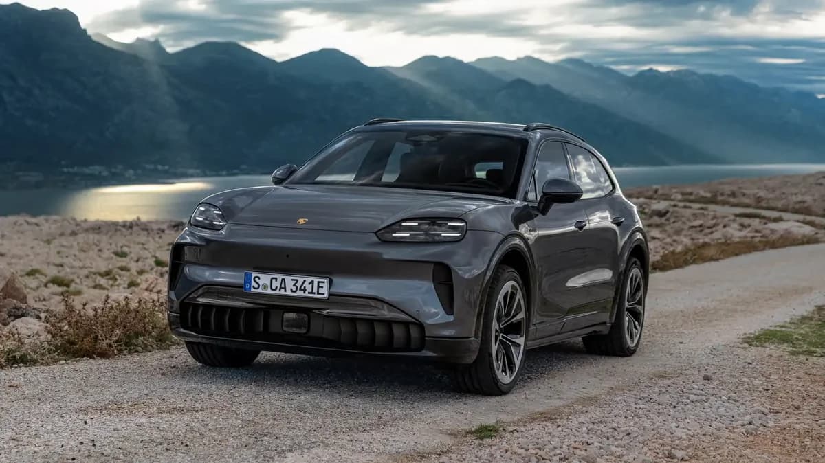 Porsche Cayenne Electric (2026)