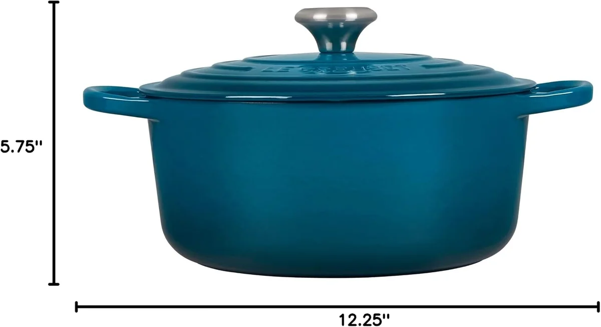 Le Creuset Signature Enameled Cast Iron Round Dutch Oven 5.5 Qt