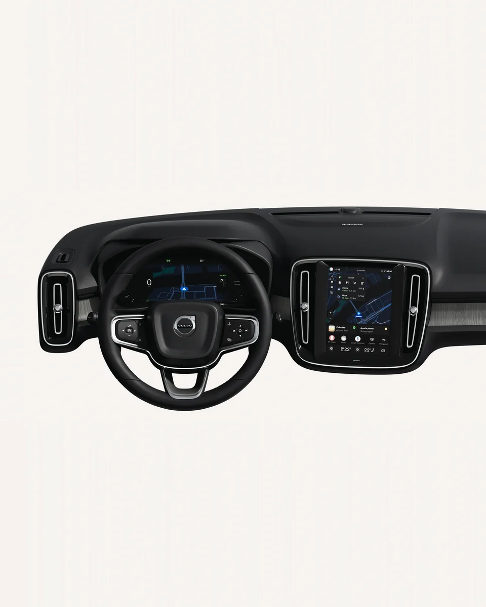 Volvo EC40 (2025)