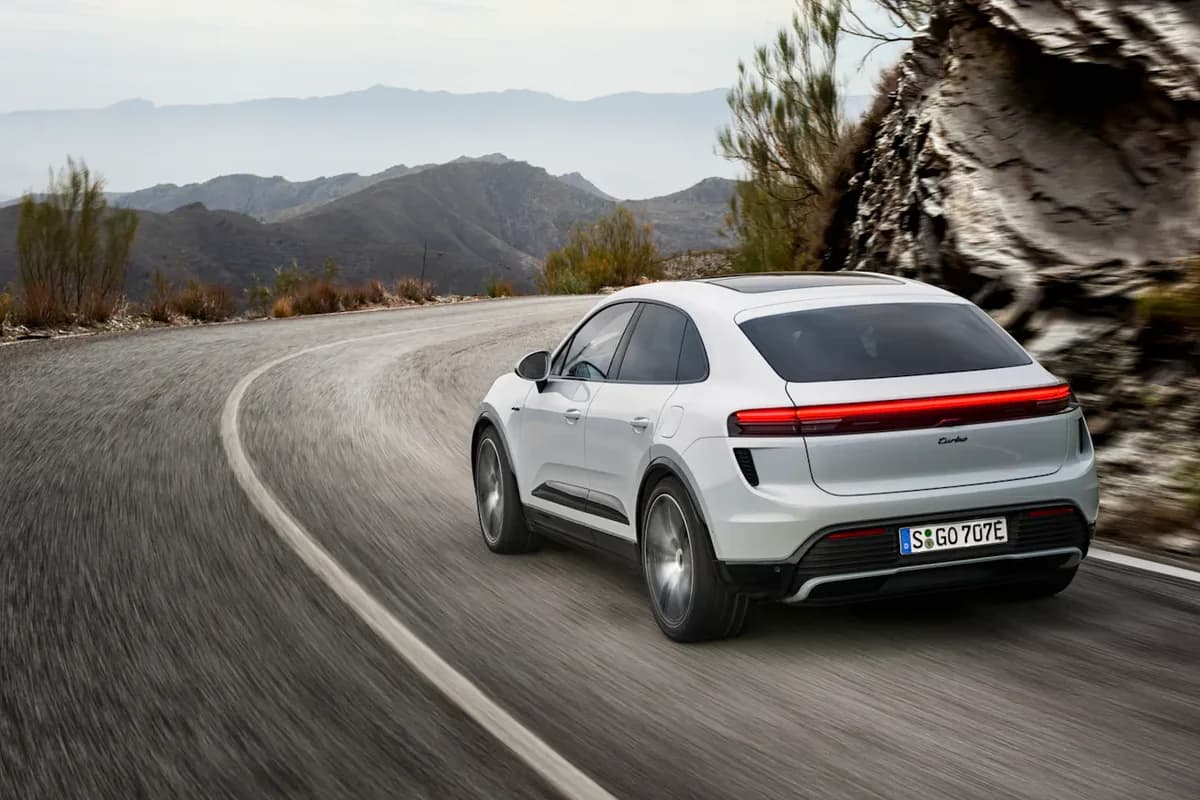 Porsche Macan Electric (2027)