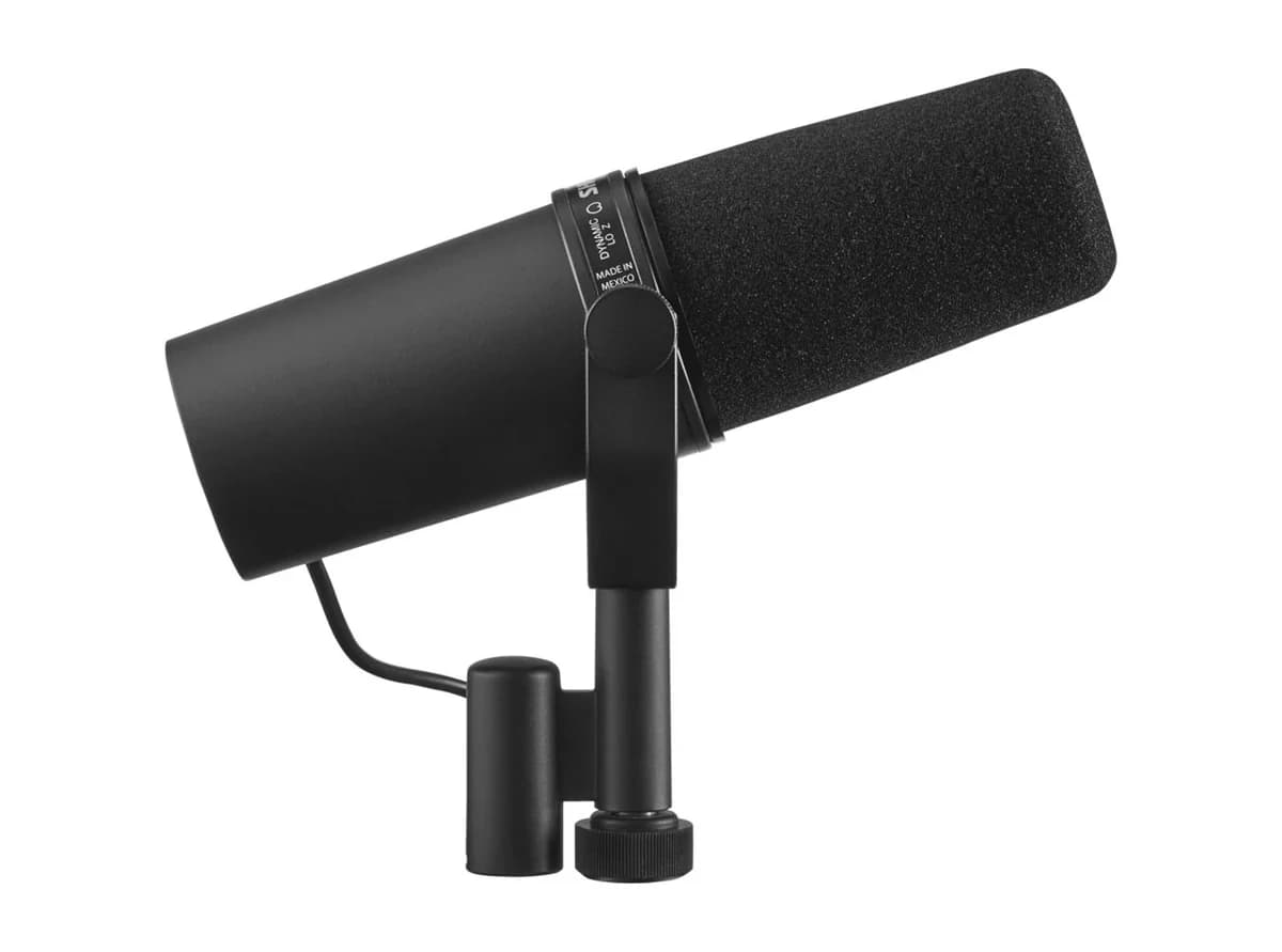 Shure SM7B Cardioid Dynamic Microphone