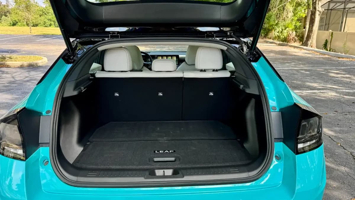 Nissan LEAF (2026)