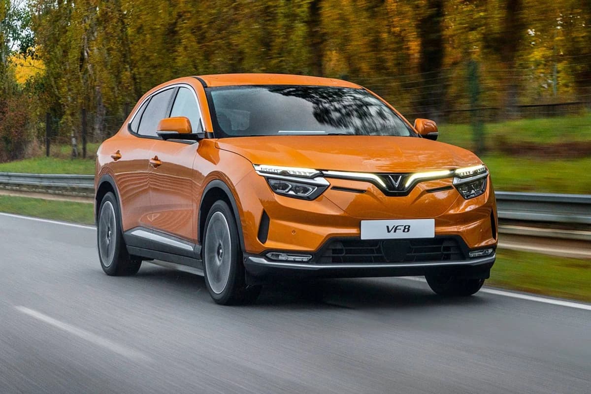 VinFast VF 8 (2025)