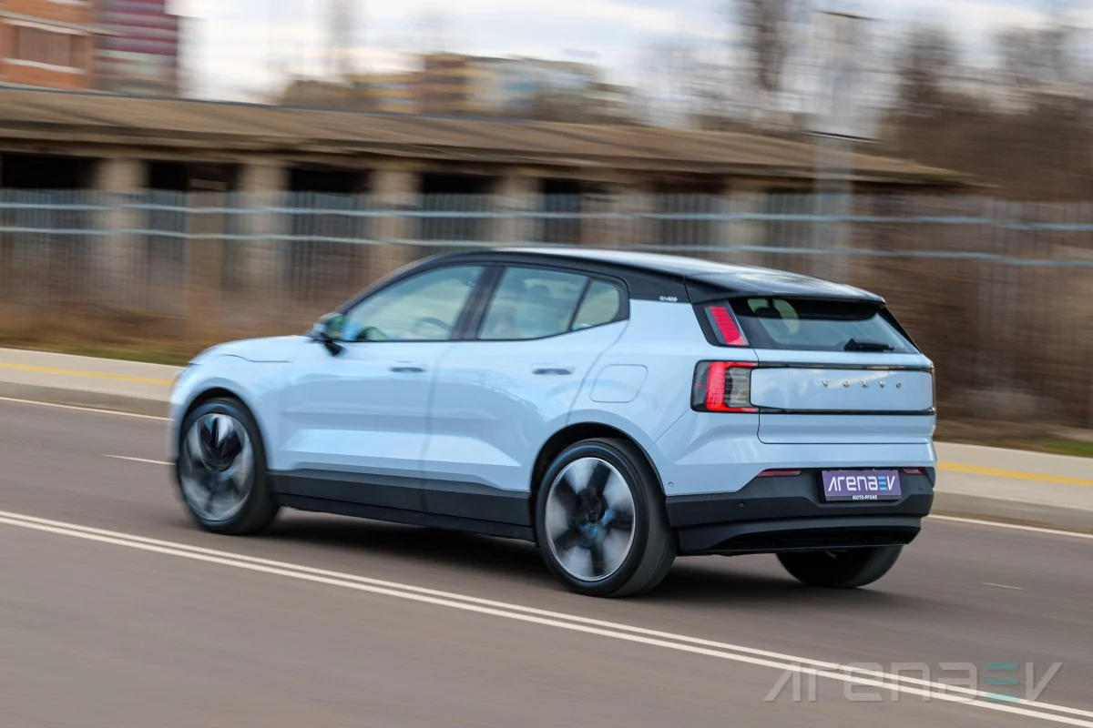 Volvo EX30 (2026)