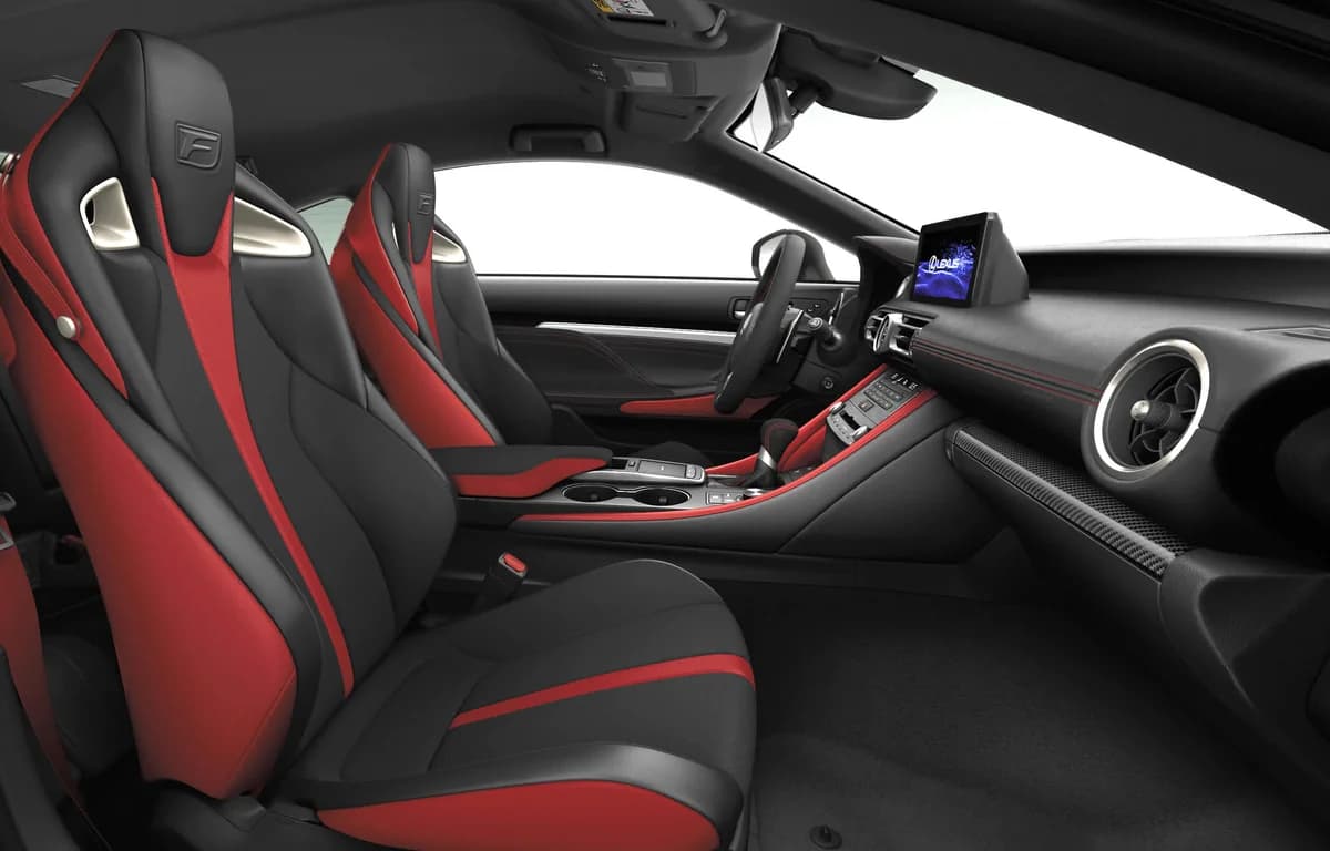Lexus RC (2025)