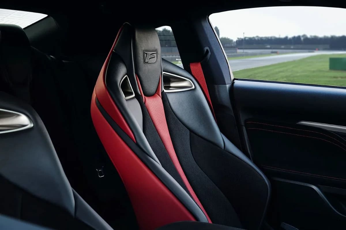 Lexus RC (2025)