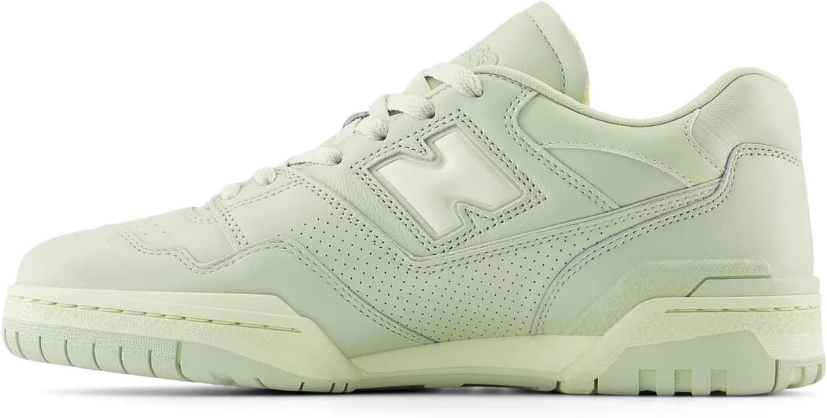 New Balance 550