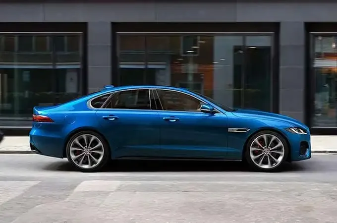 Jaguar XF (2024)