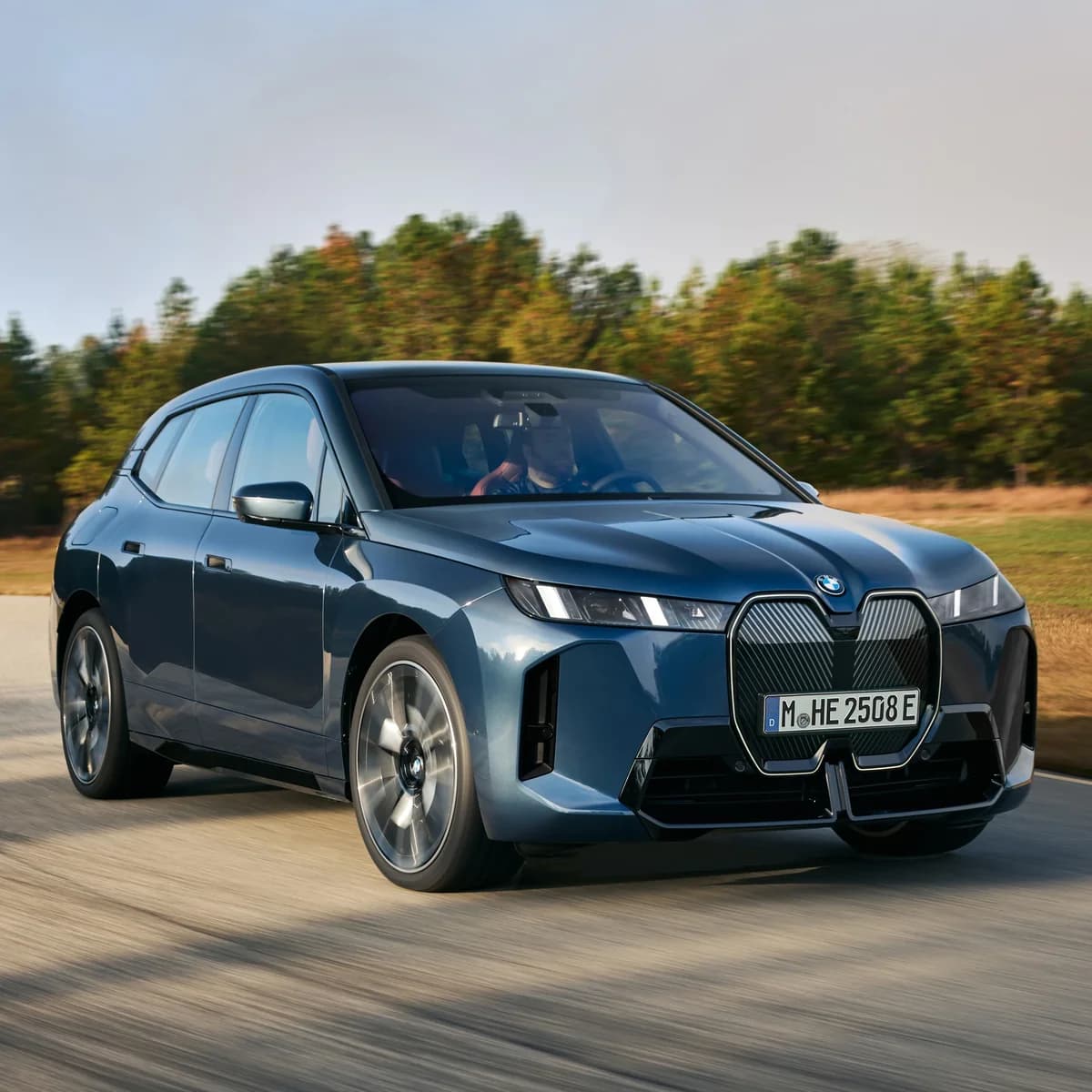 BMW iX (2026)